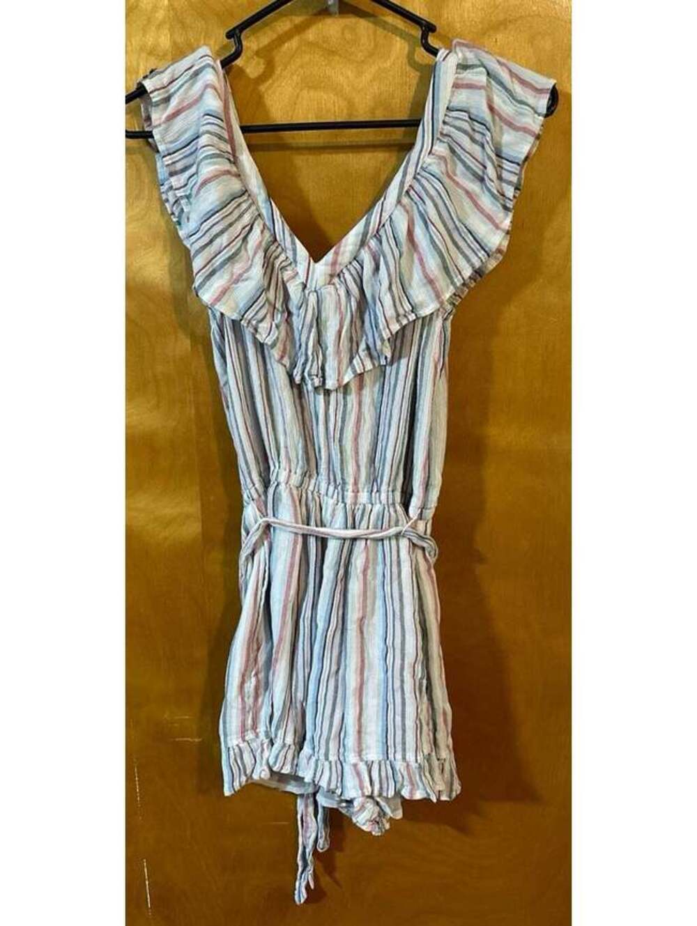 American Eagle Outfitters WHITE/RED/BLUE STRIPED ROMPER size xs